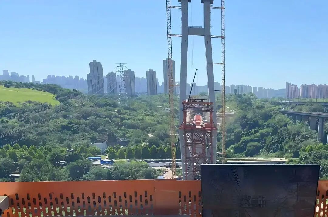 نظام مراقبة سلامة رافعات الجسور التابع لـ WTAU يرافق بناء "ثمانية خطوط سكك حديدية عالية السرعة عمودية وثمانية خطوط أفقية"